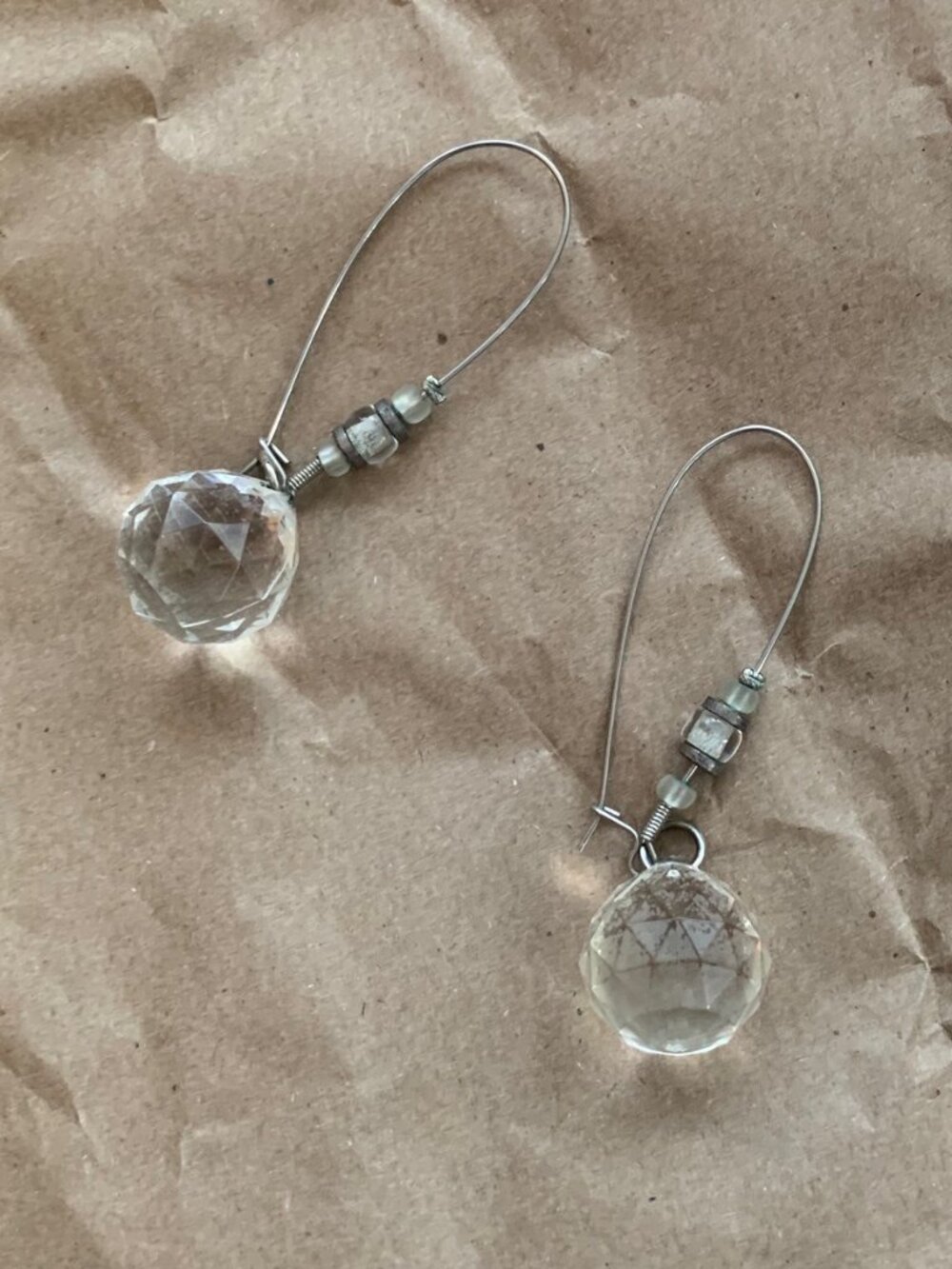 VINTAGE 80S ACRYLIC EARRINGS